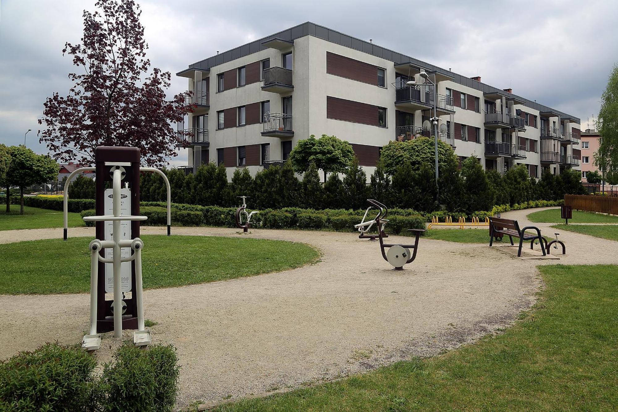 Apartamenty Uniejow "Prywatne Kapiele Termalne" Dış mekan fotoğraf