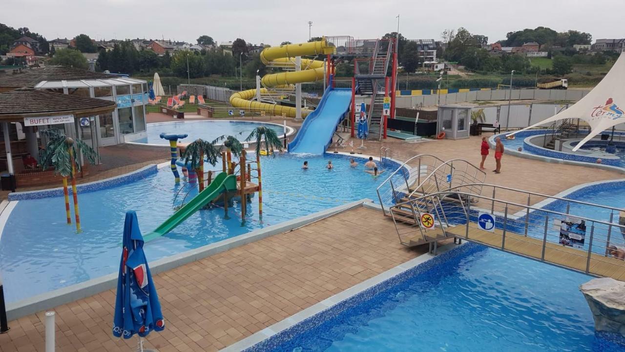 Apartamenty Uniejow "Prywatne Kapiele Termalne" Dış mekan fotoğraf